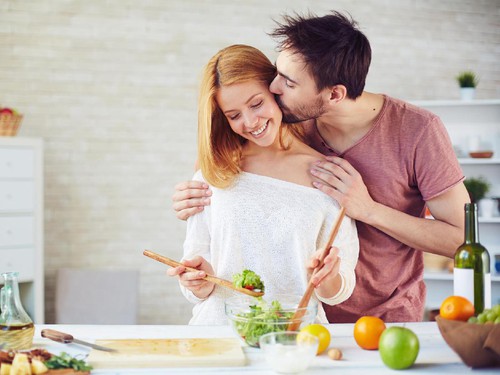 4 Kalimat yang Perlu Diucapkan Tiap Hari Agar Pernikahan Harmonis