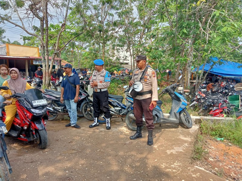 Gunakan Pengeras Suara, Polsek Rimba Melintang Imbau Masyarakat di Rohil Cegah Tindak Kejahatan