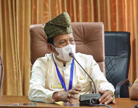 Muflihun Tunjuk Idrus Sebagai Plt Sekwan Pekanbaru