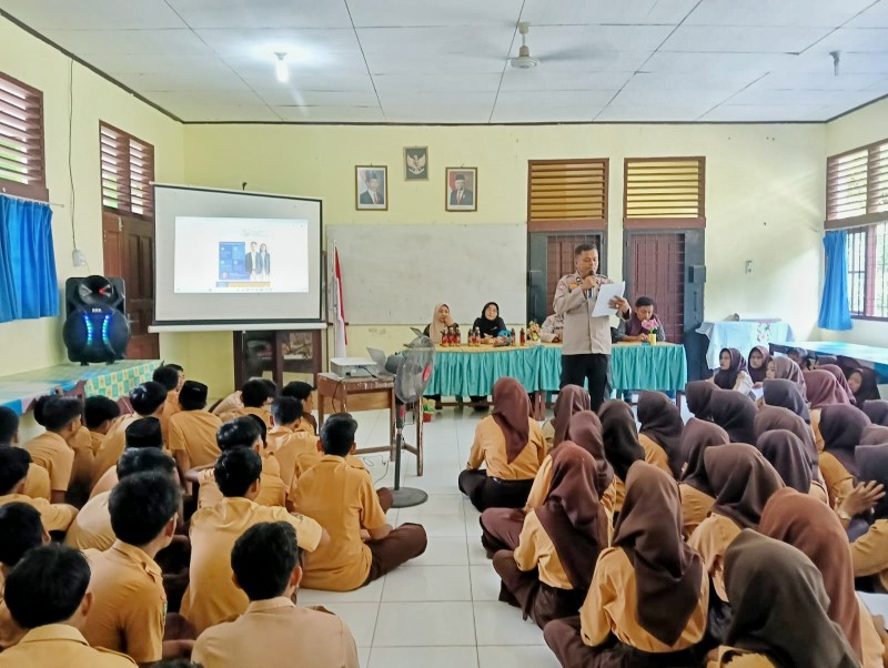 Polsek TPTM Gelar Penyuluhan Anti Narkoba di SMPN 1 Tanah Putih Tanjung Melawan