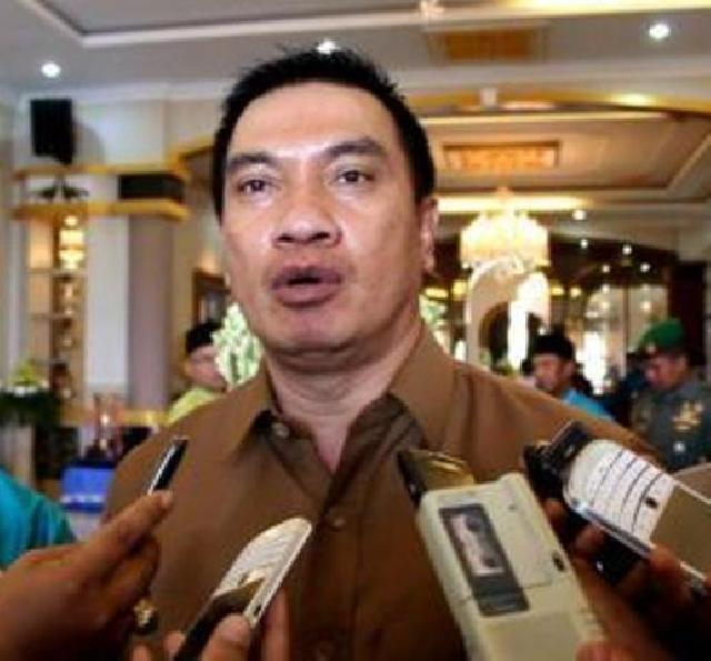 KPK Tetapkan Suparman Tersangka, Masyarakat Rohul Diminta Tenang