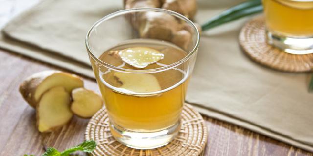 Minum ramuan ini sebelum tidur dijamin bikin lemak tubuh meleleh!