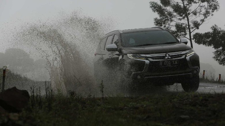 Wah! Andai Pajak 0 Persen Berlaku, Harga Fortuner-Pajero Sport Start Cuma Rp 200 Jutaan
