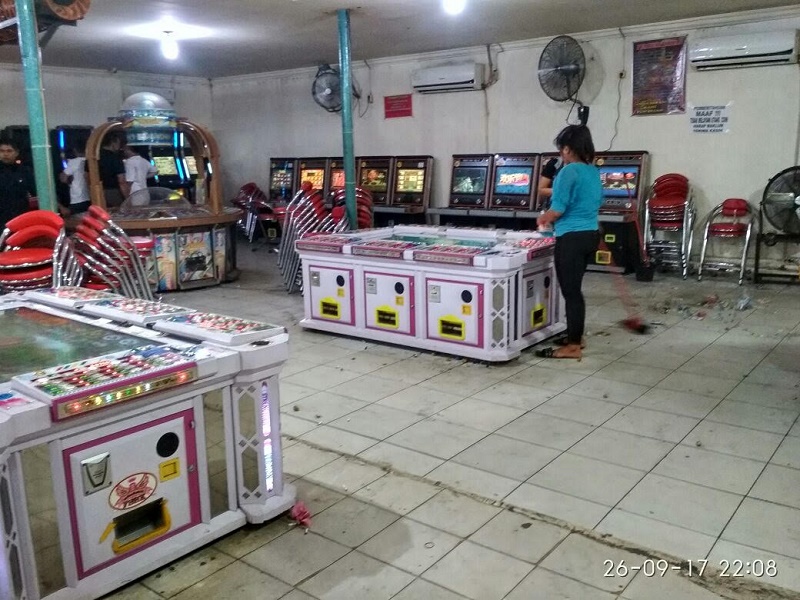 Satpol PP Pekanbaru Tutup Paksa Tiga Arena Gelper
