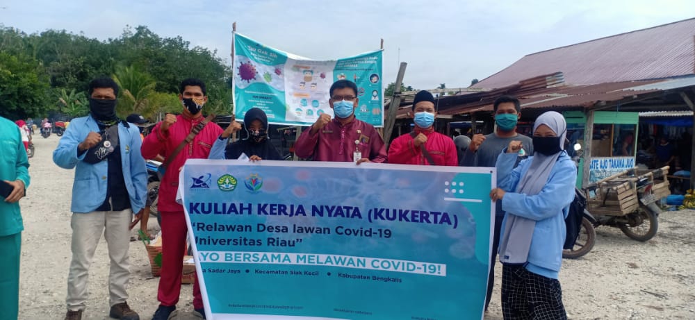 Aksi Dan Edukasi Oleh Mahasiswa Kukerta UNRI Tentang COVID-19 di Desa Sadar Jaya