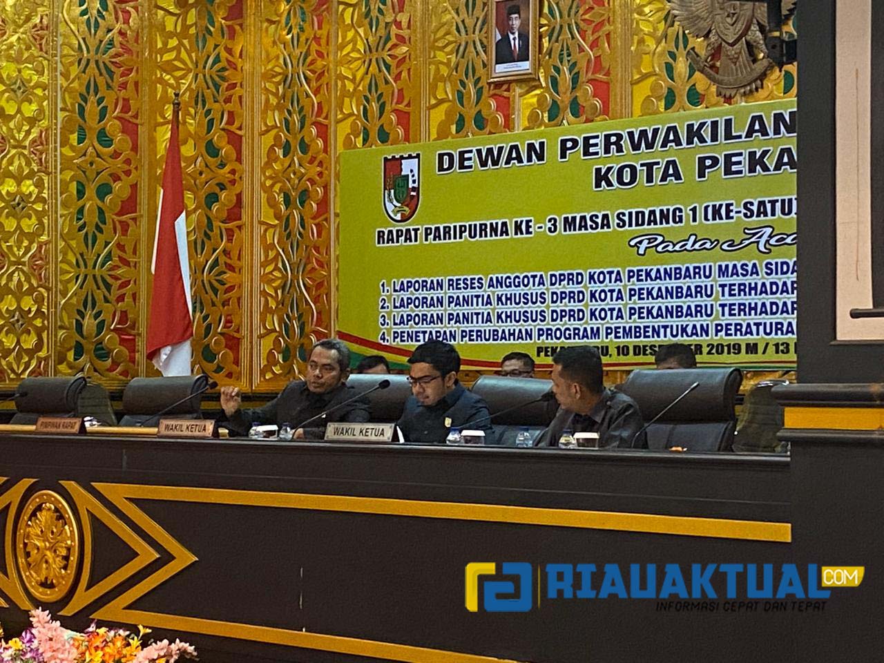 Perdebatan Berakhir, Tiga Laporan dan Satu Penetapan Perubahan Propemperda Diparipurnakan DPRD