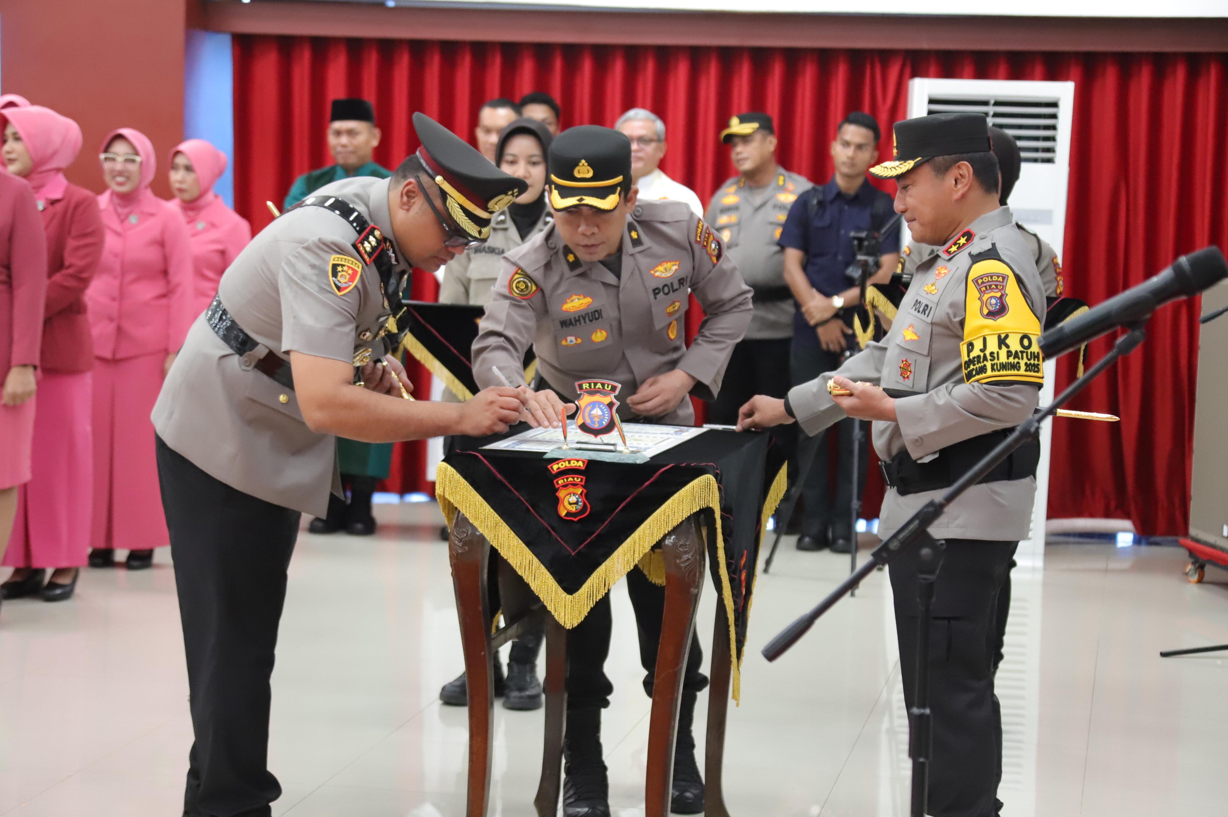 AKBP Boby Sebayang Resmi Pimpin Polres Kampar, Kapolda Riau Dorong Inovasi dan Pengabdian Bermakna