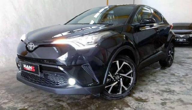 Kenali Fitur-fitur Andalan Toyota C-HR