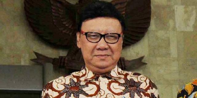 Kepada anak buahnya, Tjahjo minta wilayah perbatasan dipantau