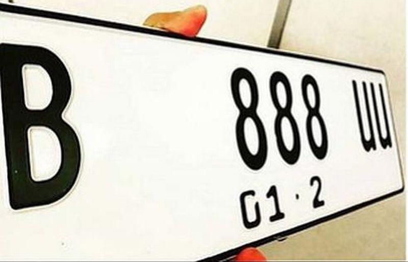 Alasan Polisi Berencana Ganti Warna Pelat Nomor Putih