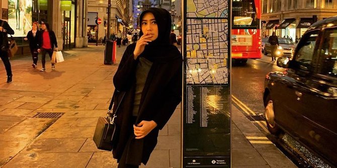 Ternyata 5 Komedian Ini Punya Istri yang Cantik Mempesona