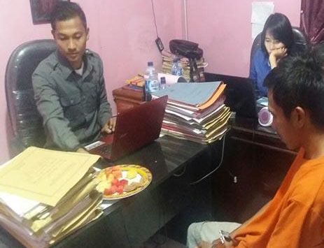 Edan ! Istri Kedua Baru Melahirkan, Suharmanto Tiduri Anak Tiri, Eh gak taunya Mereka Pacaran