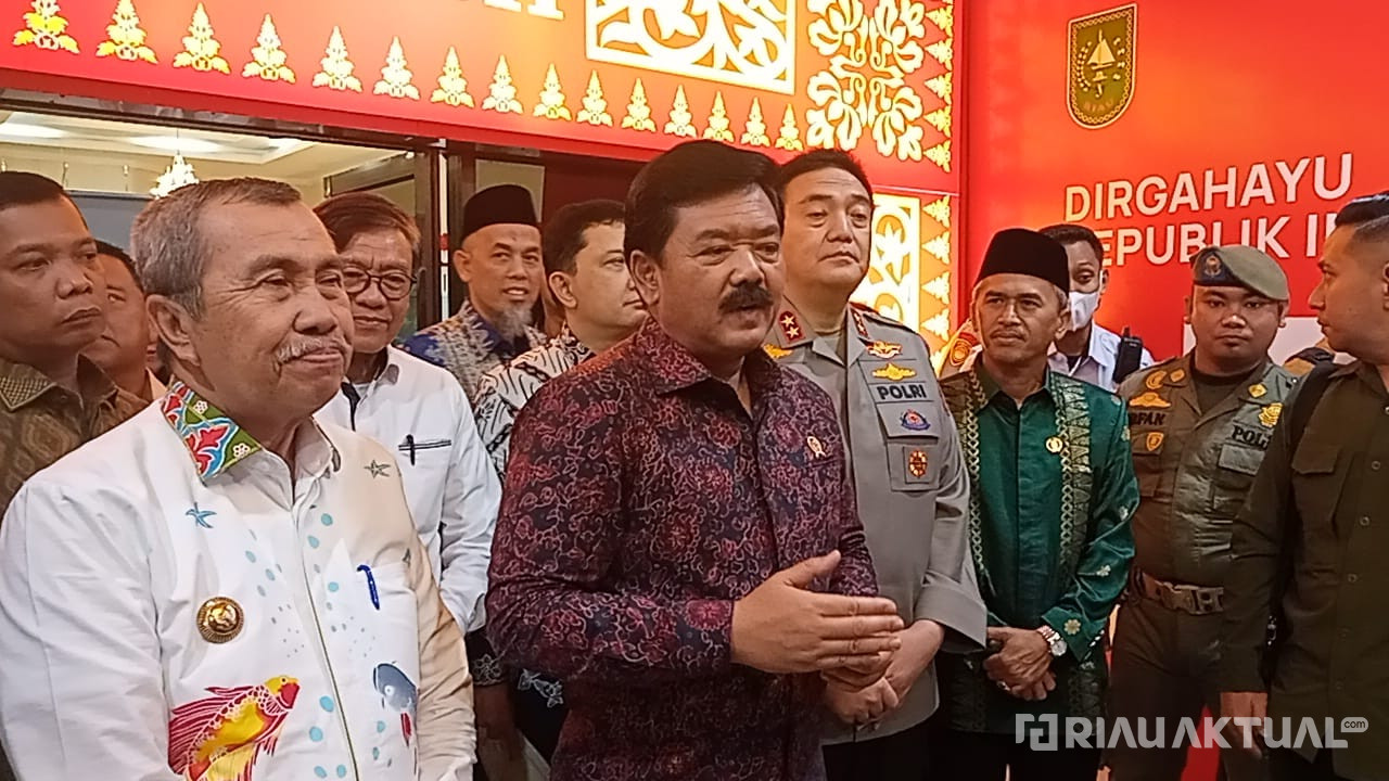 Menteri ATR/BPN Ancam Mafia Tanah di Riau
