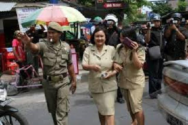 Pemkab Akan Razia PNS Mangkal di Kedai Kopi