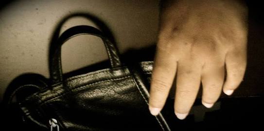 Dua Pemuda di Aceh Ini Sungguh Berani Curi Tas Perwira TNI