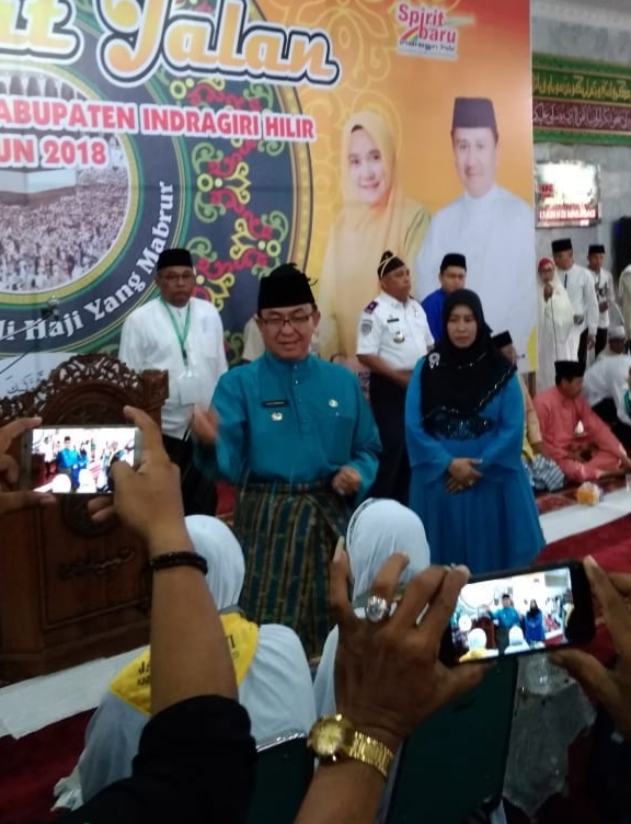 Bupati Inhil Lepas Keberangkatan 445 JCH Kloter 3 Embarkasi Batam