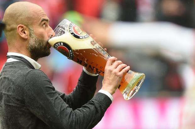 Guardiola Haramkan Pemain City Rayakan Kemenangan dengan Miras