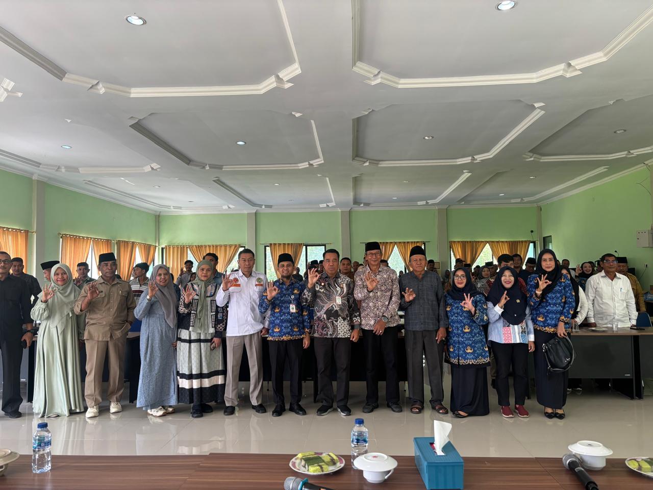 31 Desa dan Kelurahan di Kecamatan Bengkalis Serentak Tandatangani Akta Pendirian Koperasi Desa/Kelurahan Merah Putih