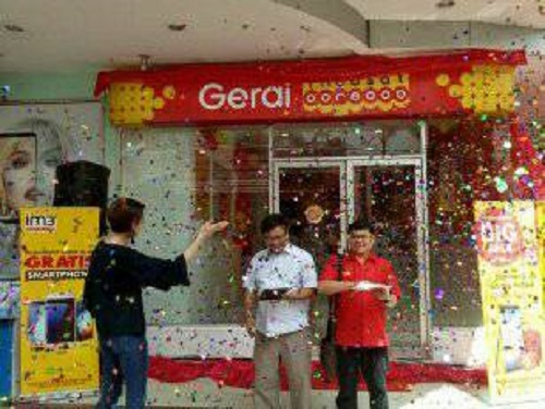 Gerai Indosat Ooredoo Buka di Plaza Senapelan, Bisa Dapat Hp Baru Kalau Langganan Pulsa