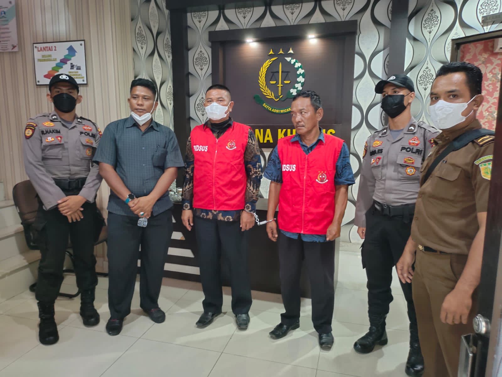 Dugaan Korupsi DD, Kades dan Bendahara Ditahan Kejari Bengkalis 