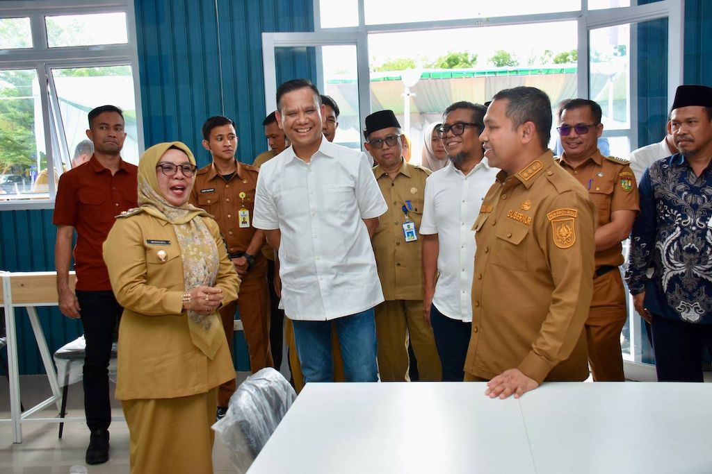 Gubernur Riau dan Bupati Kampar Resmikan Perpustakaan Ramah Lingkungan di SMKN 1 Tapung