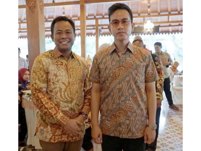 Wabup Rohil Dijamu Makan Siang Wali Kota Solo, Kendaraan Listrik jadi Bahasan