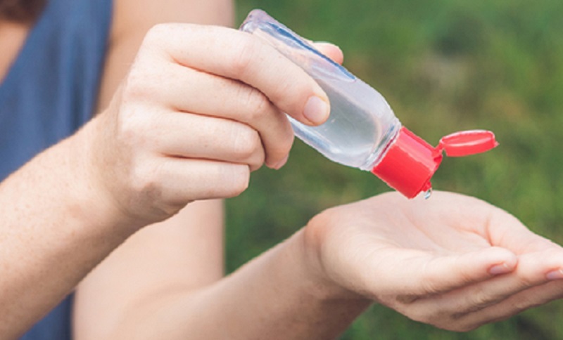 Mau Keluar Rumah saat Lebaran? Jangan Lupa Bawa 5 Hal Ini