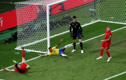 Beredar Meme Diving Neymar Usai Brasil Tersingkir dari Piala Dunia 2018
