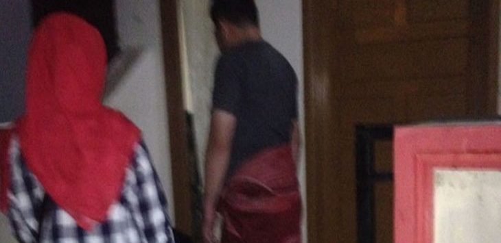 Heboh ! Bobok Bareng Selingkuhan di Kosan, Kepala Rutan Digerebek Istri