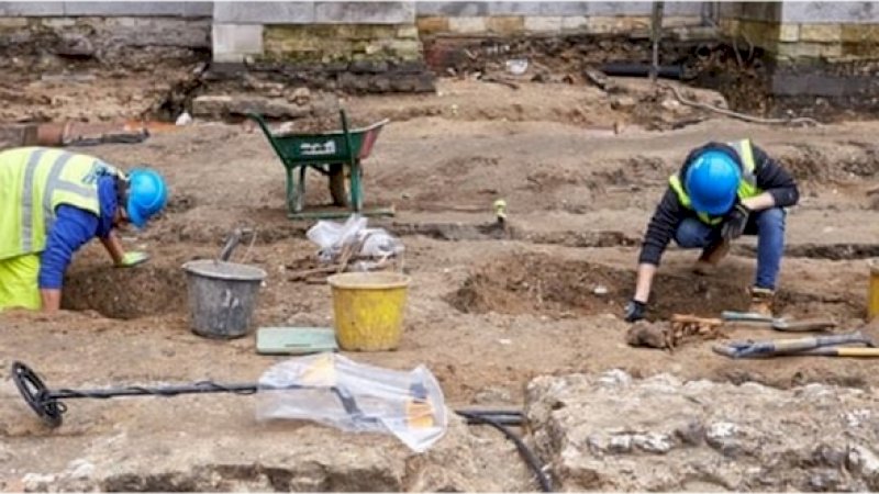 Ribuan Mayat Ditemukan saat Bangunan Bersejarah Dibongkar