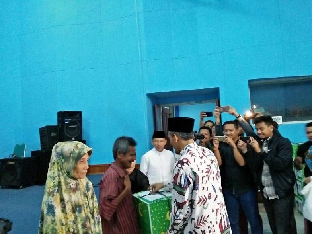 LPP Pekanbaru Serahkan Bantuan Kepada 30 Mustahiq