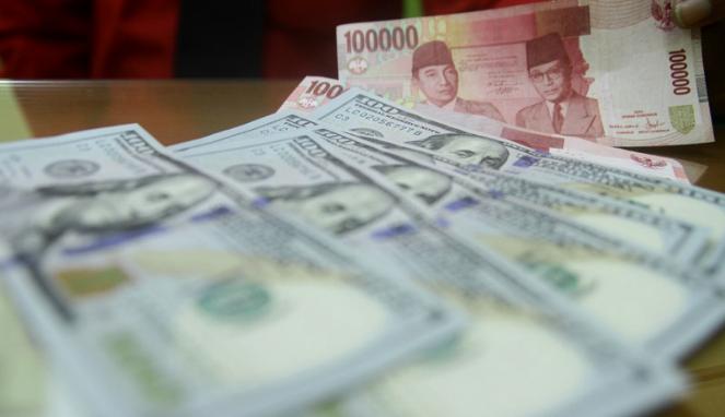 Investor Ramai-ramai Jual Dolar AS, Rupiah Perkasa