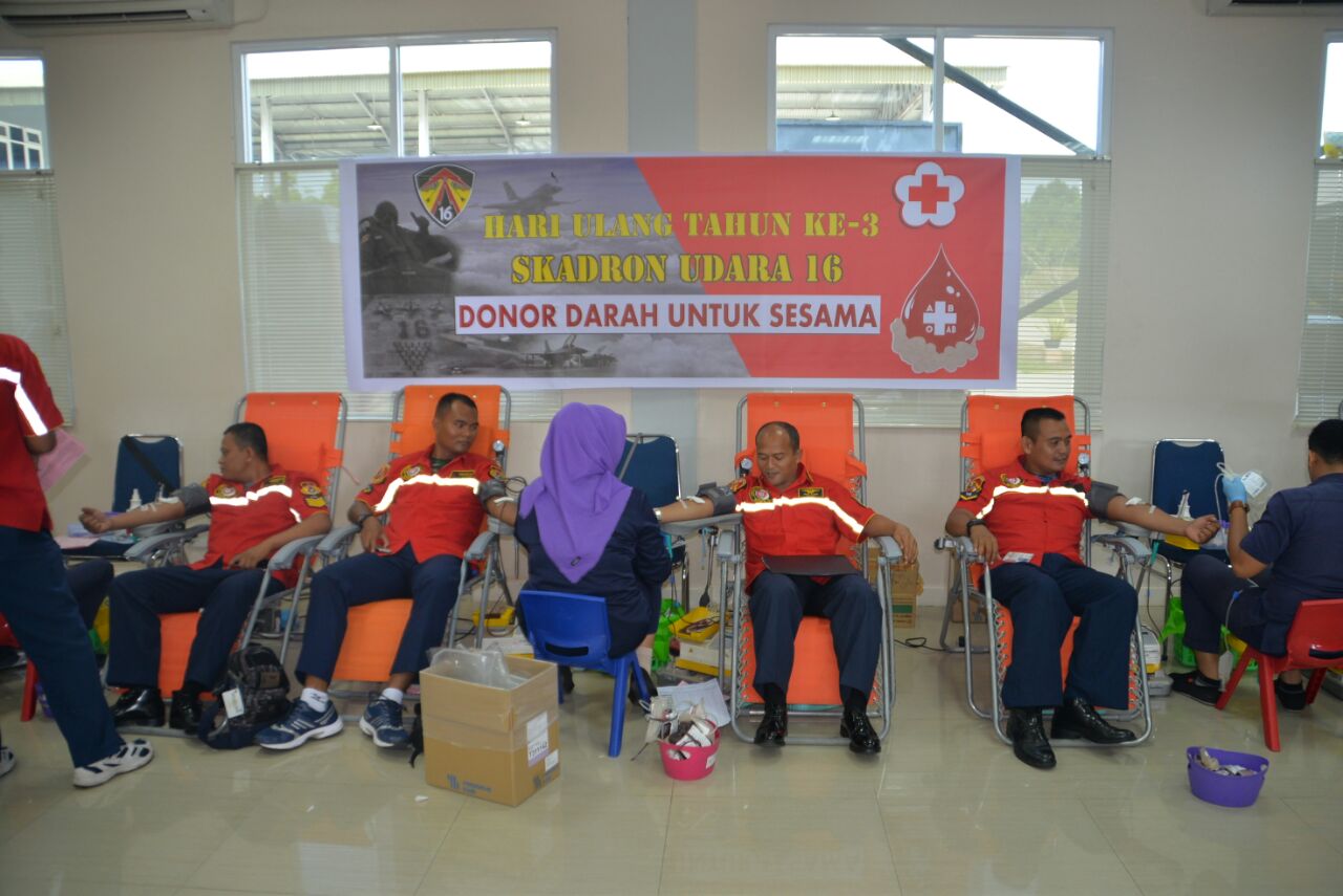 Semarak Hari Jadi ke-3, Skadron Udara 16 Gelar Donor Darah, 61 Kantong Terkumpul