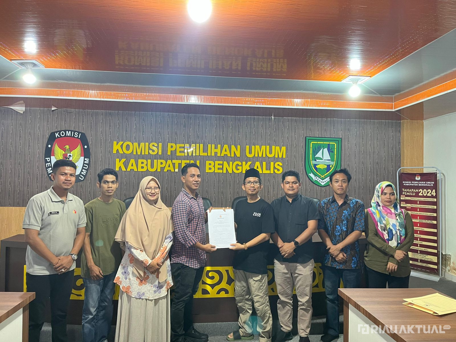 Syahrial-Andika Pastikan Tetap Maju Pilkada Bengkalis, Dokumen Pencalonan Sudah Lengkap