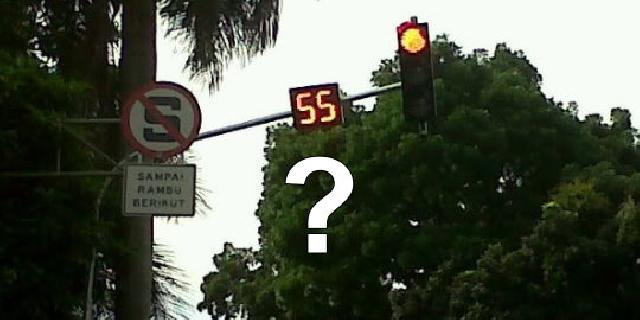 Rambu Dilarang Berhenti di SKA Jadi Tempat Mangkal Taksi