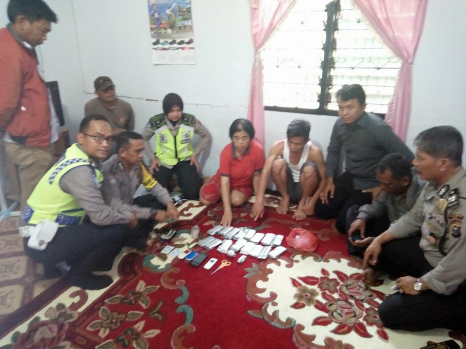 Tiga Bulan Bebas Jual Obat Penenang, Akhirnya Tiga Orang Pelaku Ditangkap Polisi