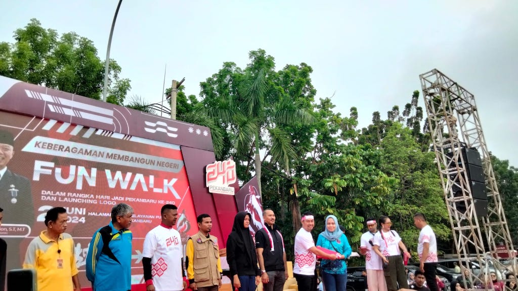 Gerakan Nasional 10 Juta Bendera di Kota Pekanbaru