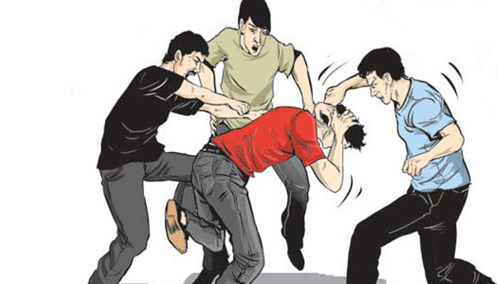 Dua Pelaku Curanmor Babak Belur Dihajar Warga