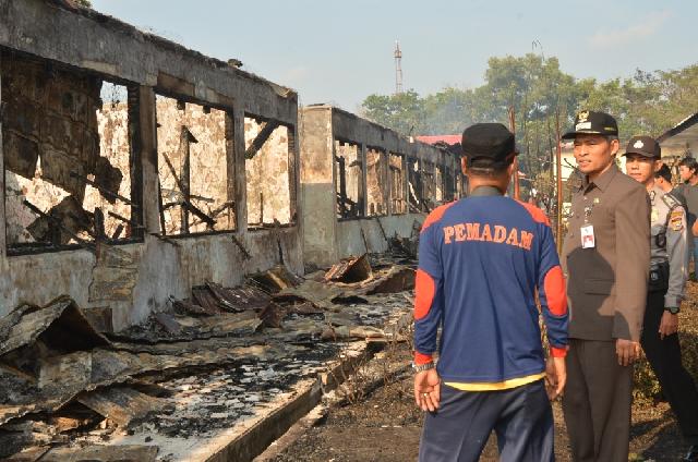 Wakil Walikota Kunjungi SMAN 3 Pasca Kebakaran