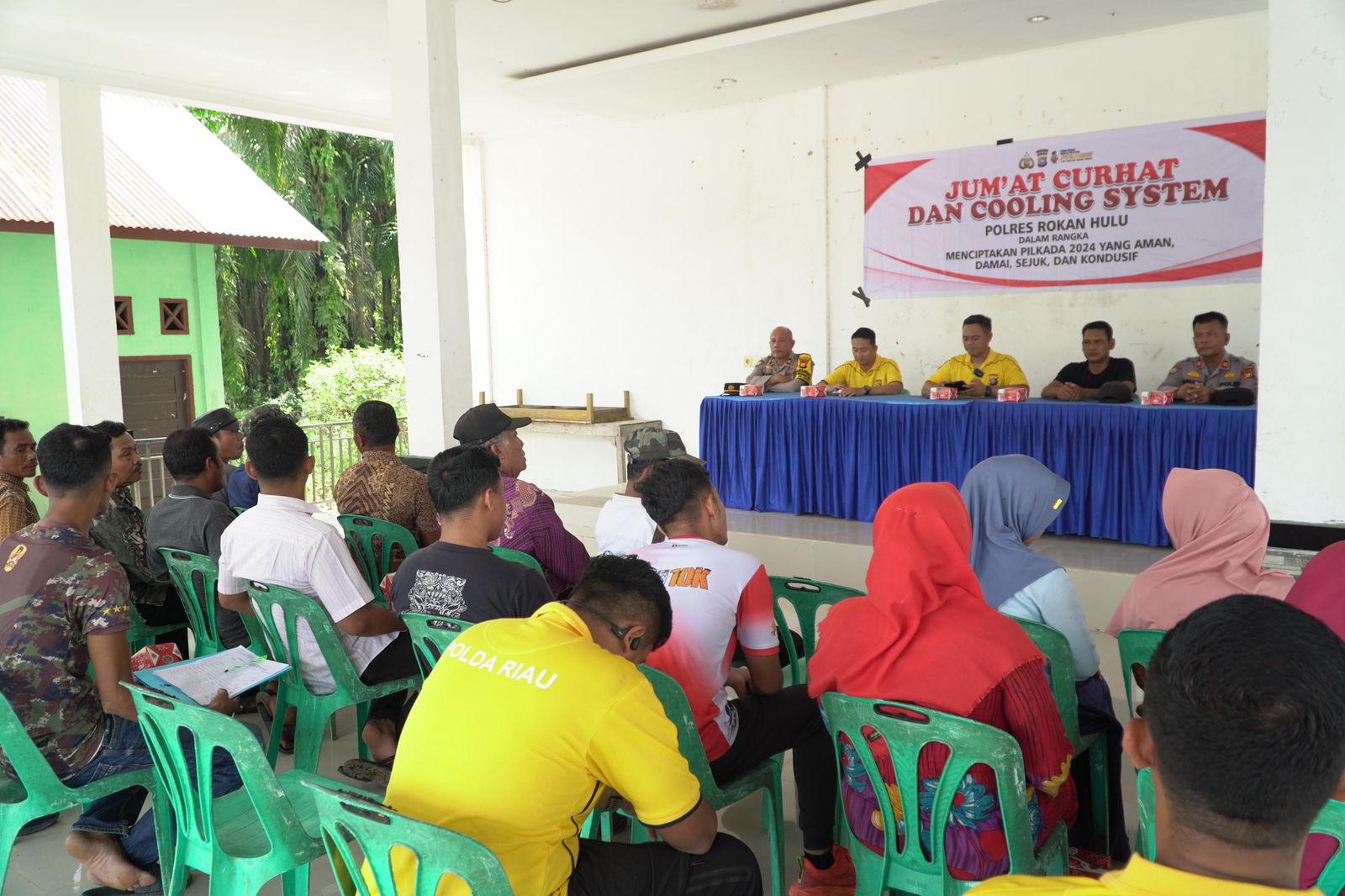 Kapolres Rokan Hulu Gelar Kegiatan Cooling System dan Jum'at Curhat untuk Wujudkan Pilkada Damai