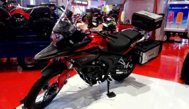 Motor Pesaing Versys 250 Ada di PRJ, Harga Rp40 Jutaan