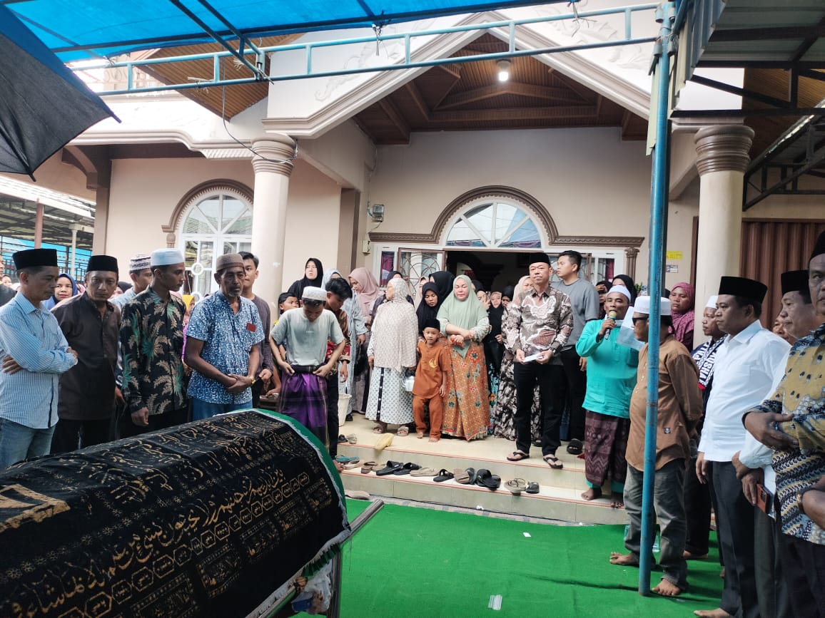 Berita Duka dari Bupati Rohil, Ibu Kandung Ny. Sanimar Meninggal Dunia