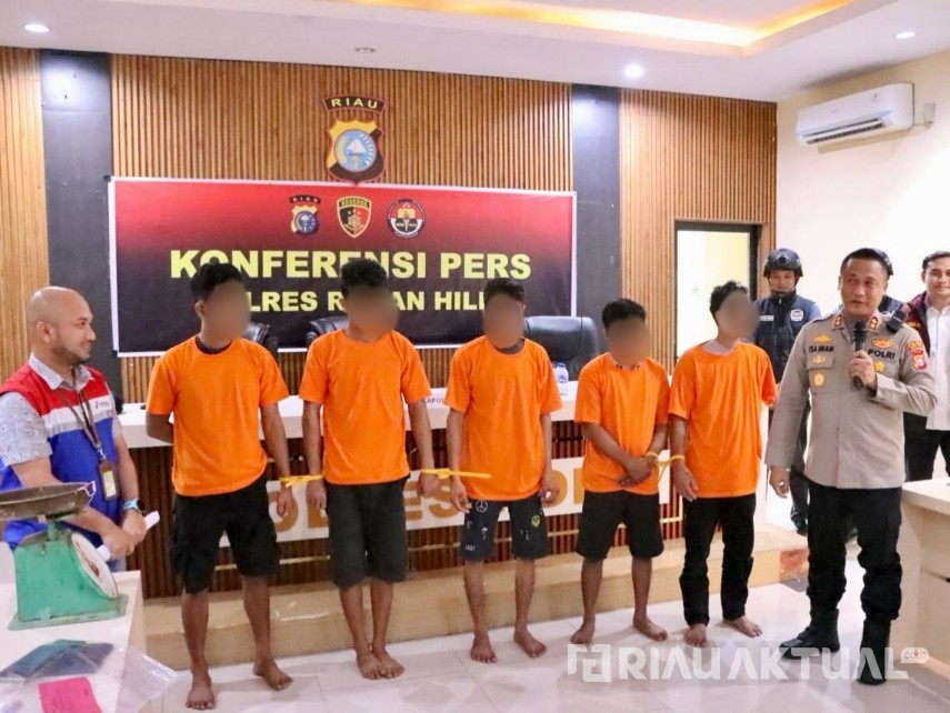 Kabel Produksi Minyak PHR Dicuri, 5 Tersangka Diamankan Polres Rohil
