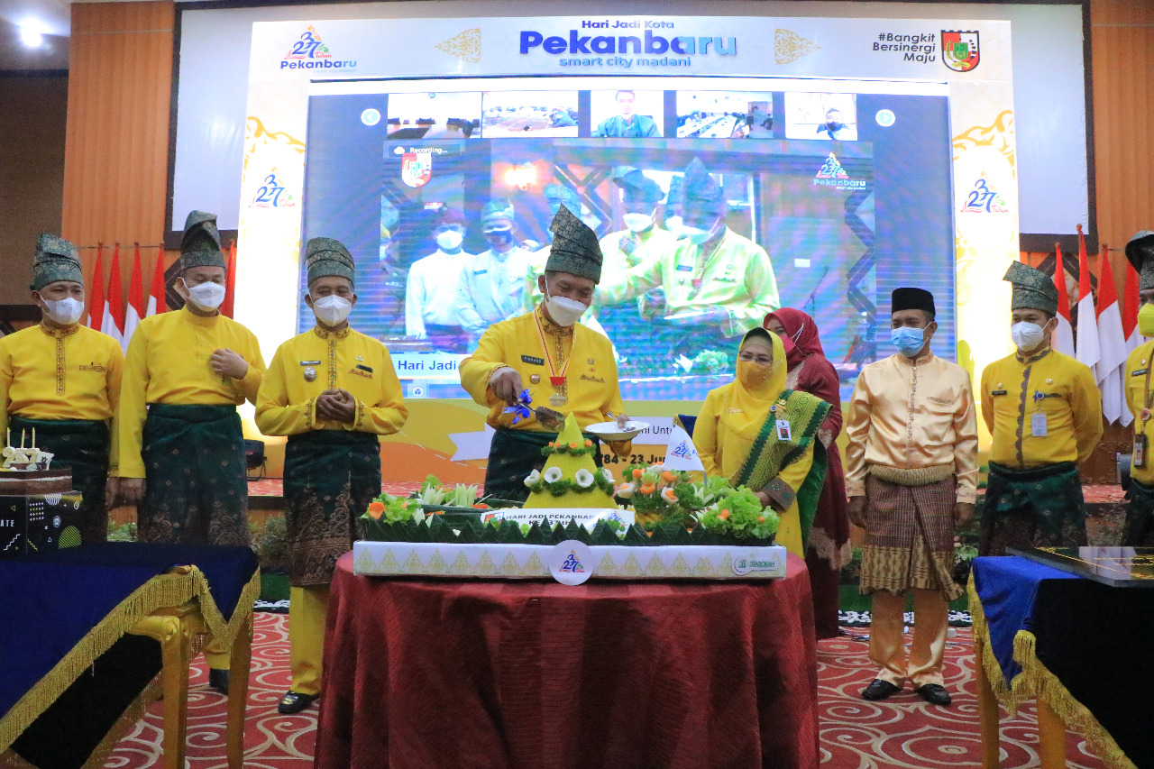 Wali Kota Pimpin Peringatan Hari Jadi Kota Pekanbaru Secara Virtual
