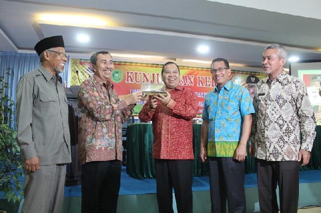 Pembangunan Pesat, Bupati Siak Mengaku Sampai Lupa Tengah Berada di Selatpanjang