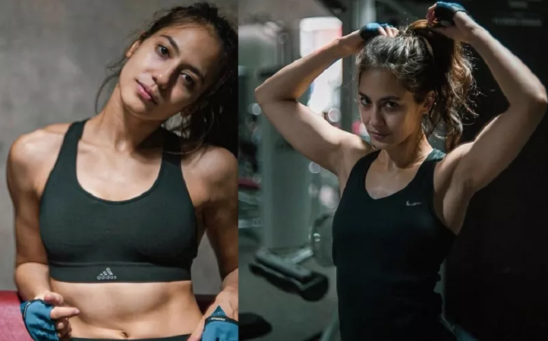 Enam Potret Pevita Pearce Pamer Otot