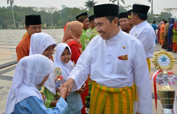 Keren ! Sepanjang 2017 Setiap Bulan, 2 Penghargaan Diraih Siak