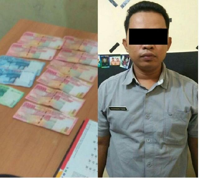 Tim Saber Pungli Polres Kampar lakukan OTT terhadap Operator E-ktp di kantor Camat Tapung