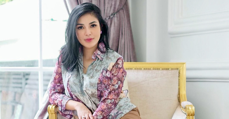 Nindy Ayunda Rela Dipukuli Supaya Suami Tak Selingkuh