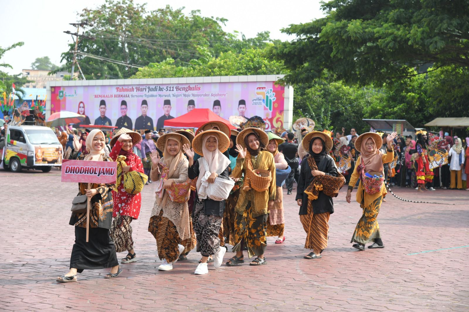 Meriahnya Karnaval Budaya Pesona Negeri Junjungan, Tampilkan Adat dan Budaya Bengkalis